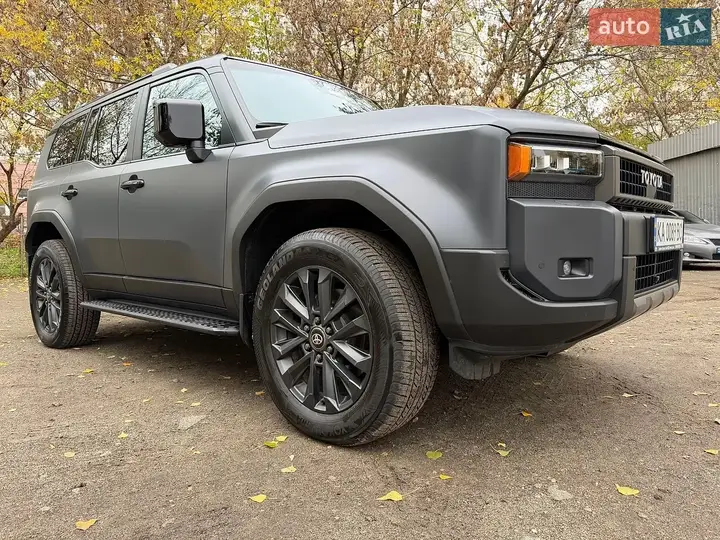 Toyota Land Cruiser Prado 2025 photo 4