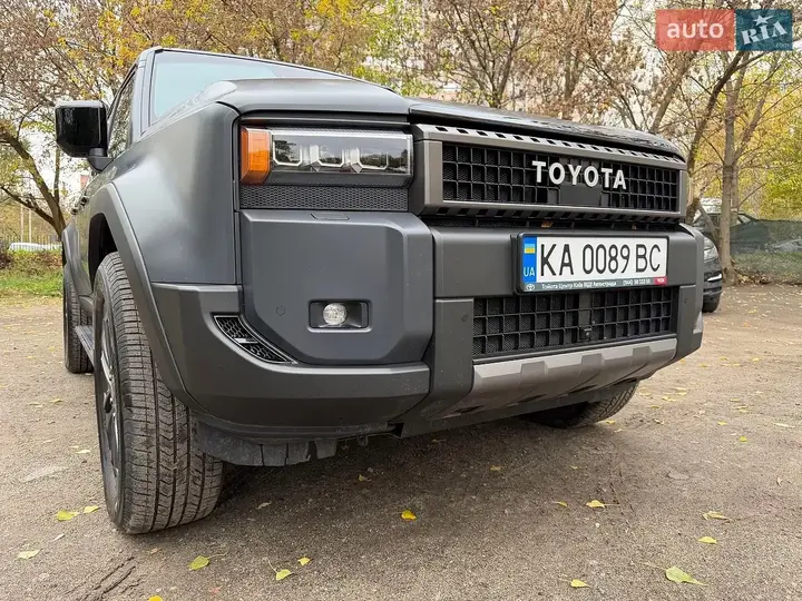 Toyota Land Cruiser Prado 2025 photo 3