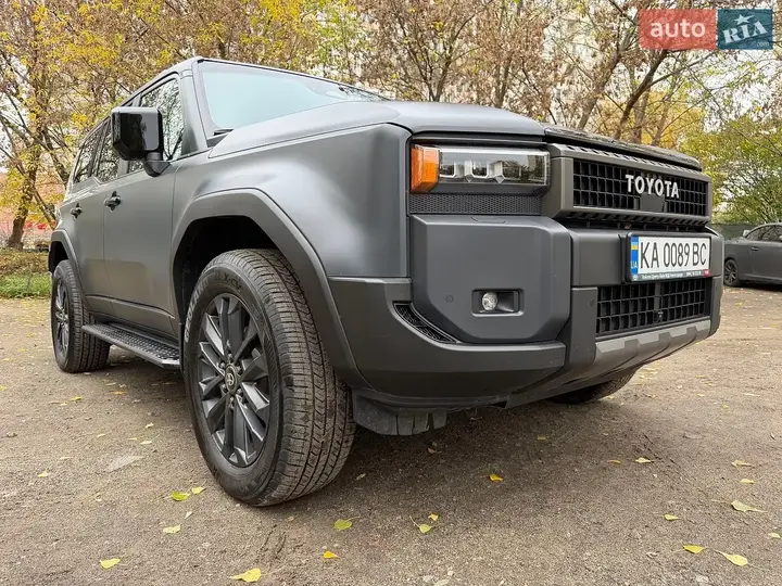 Toyota Land Cruiser Prado 2025 photo 2