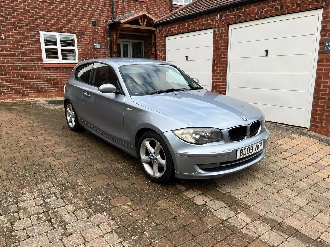 BMW 1 Series 2009 photo 4