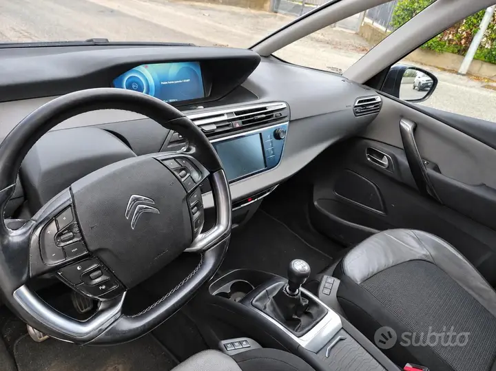 Citroen Grand C4 Picasso 2016 photo 4