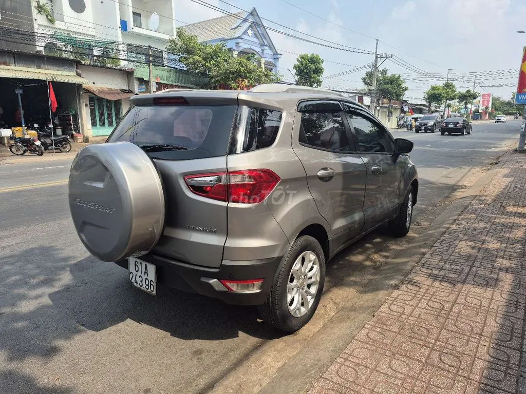 Ford Ecosport 2015 photo 4