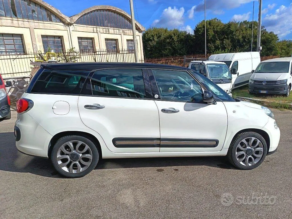 Fiat 500L 2015 photo 5