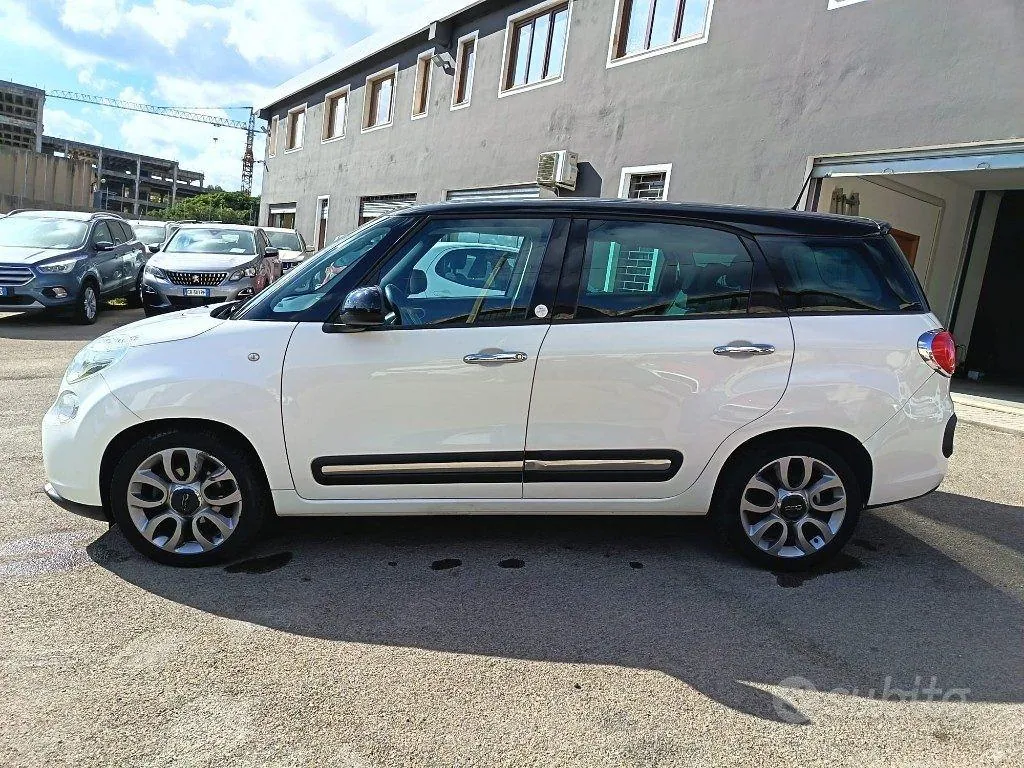 Fiat 500L 2015 photo 4