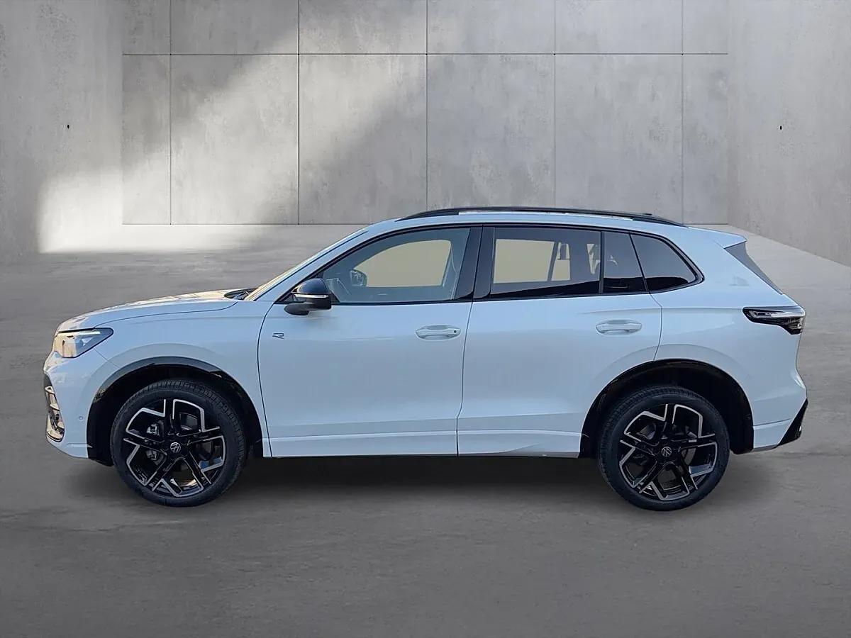 Volkswagen Tiguan 2026 photo 2