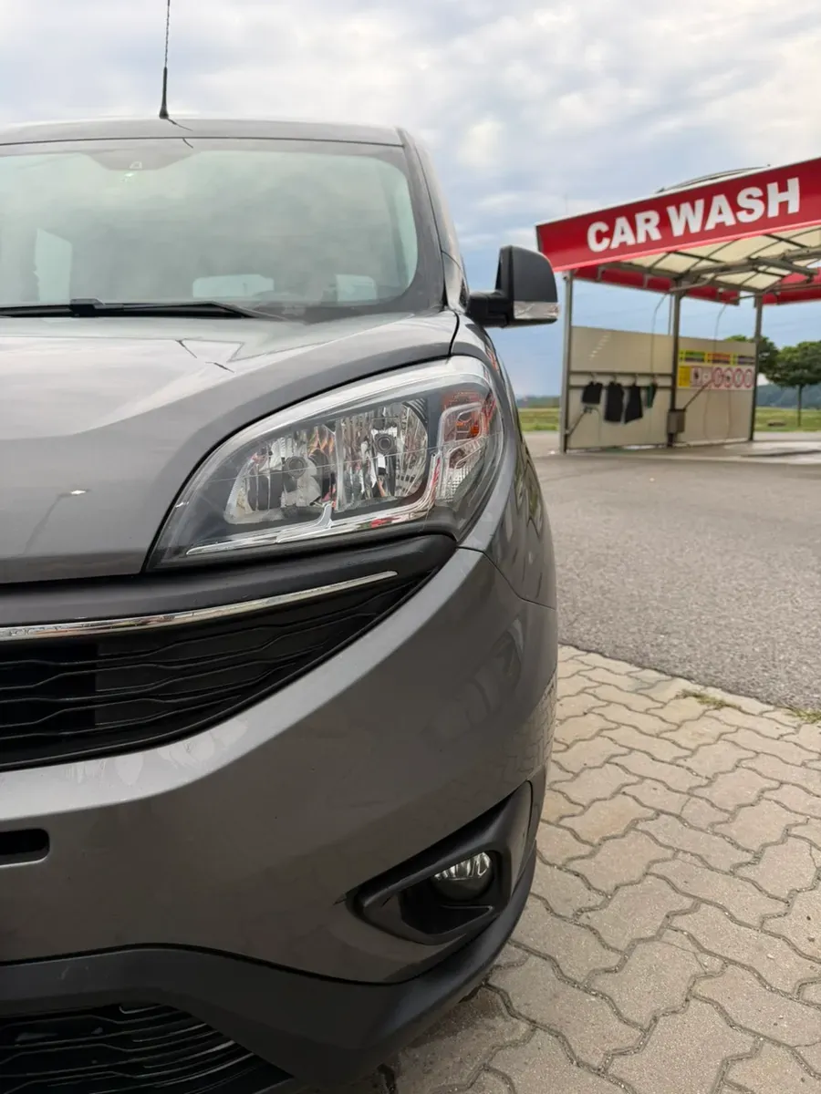 Fiat Doblò Maxi 2018 photo 2