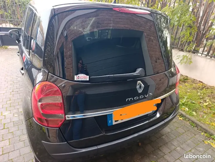 Renault Modus 2008 photo 2