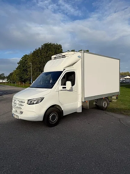 Mercedes-Benz Sprinter 208