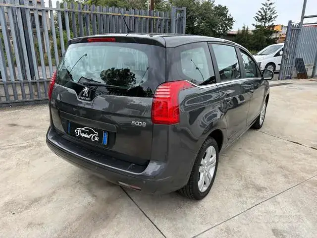 Peugeot 5008 2016 photo 4