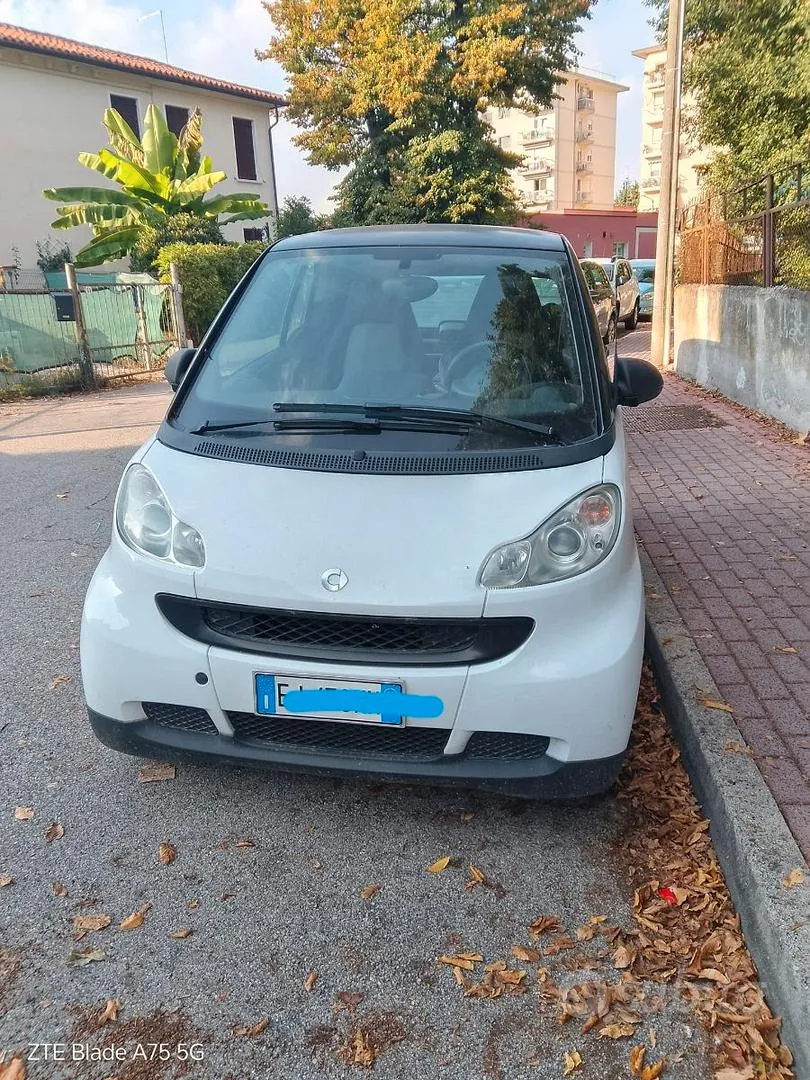 Smart Fortwo 2012 photo 2