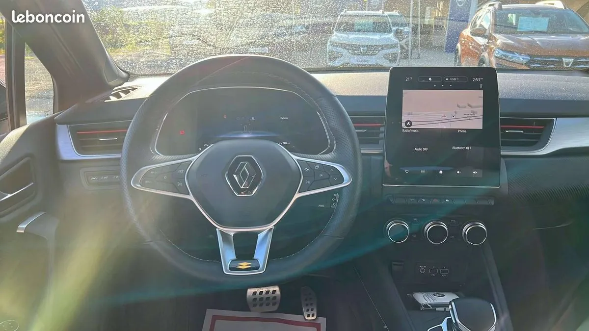 Renault Captur 2022 photo 3
