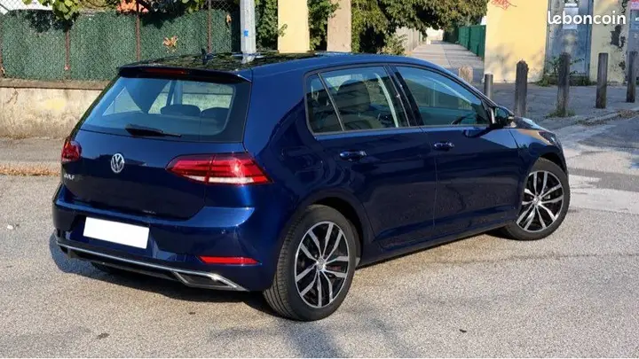 Volkswagen Golf 2018 photo 2