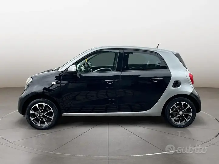 Smart Forfour 2015 photo 2
