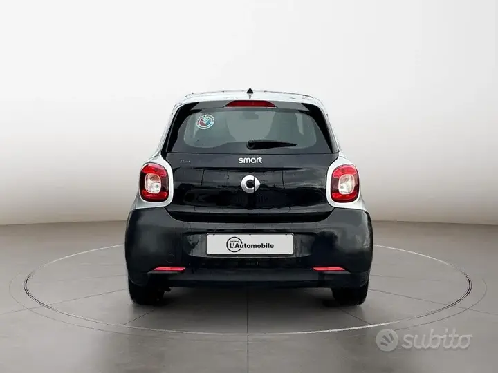 Smart Forfour 2015 photo 4
