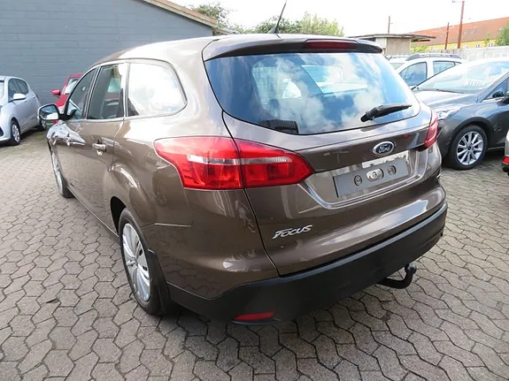 Ford Focus 2016 photo 3