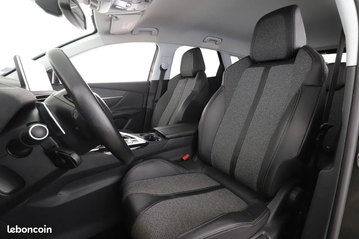 Peugeot 3008 2018 photo 5