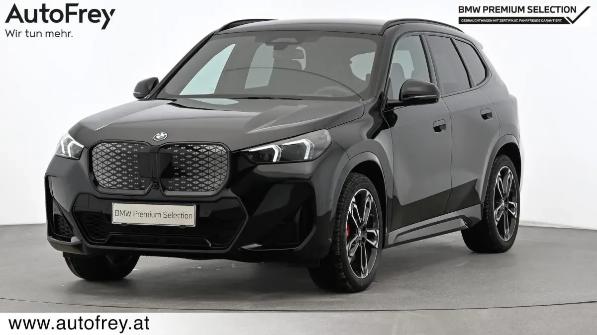 BMW Ix1