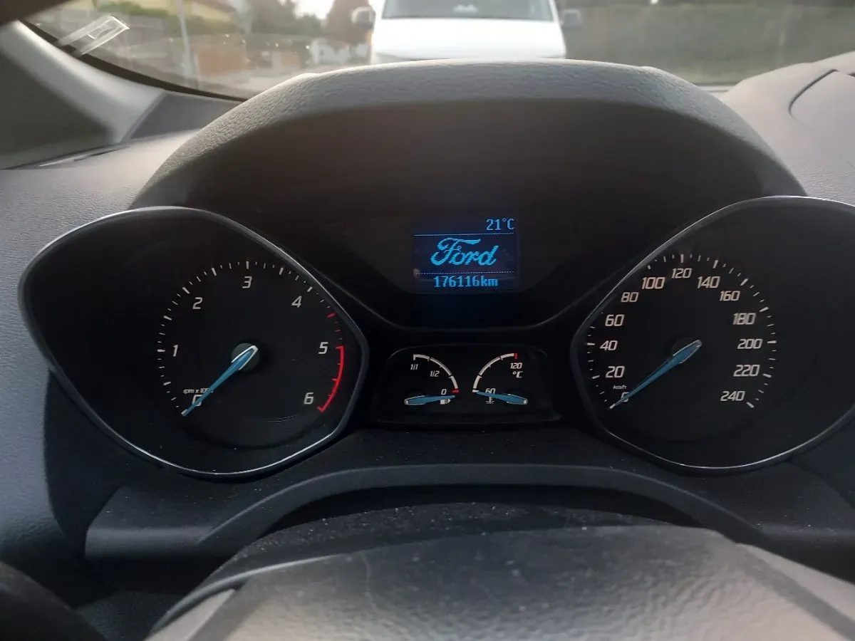 Ford C-Max 2010 photo 3