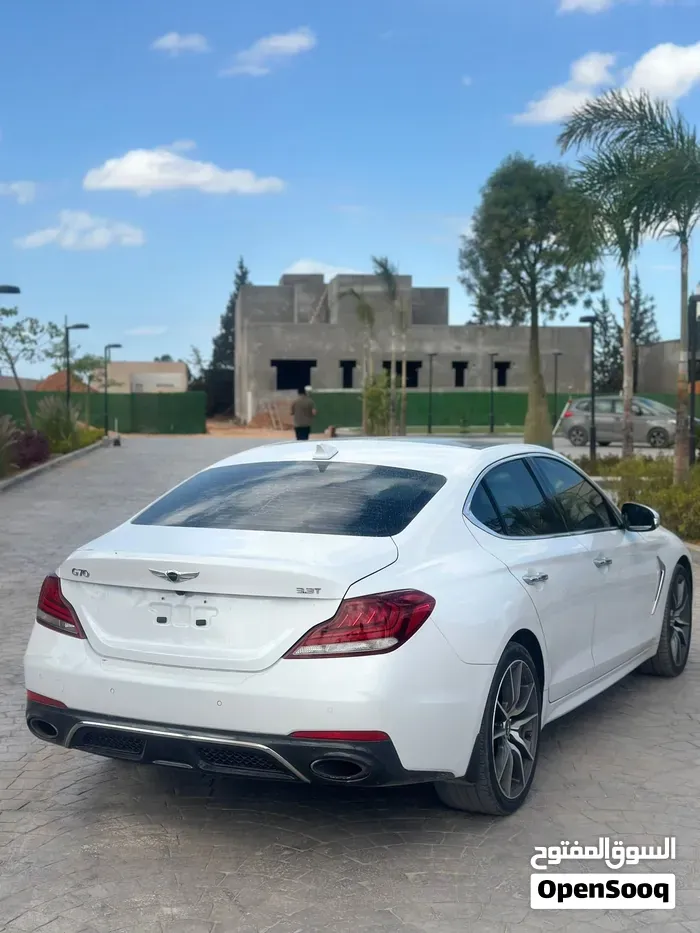 Genesis G70 2020 photo 2