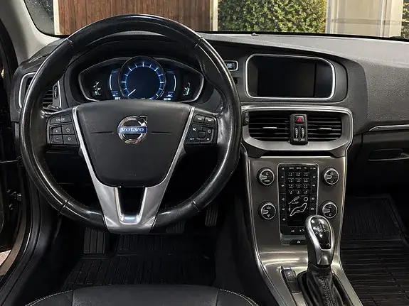 Volvo V40 2014 photo 5