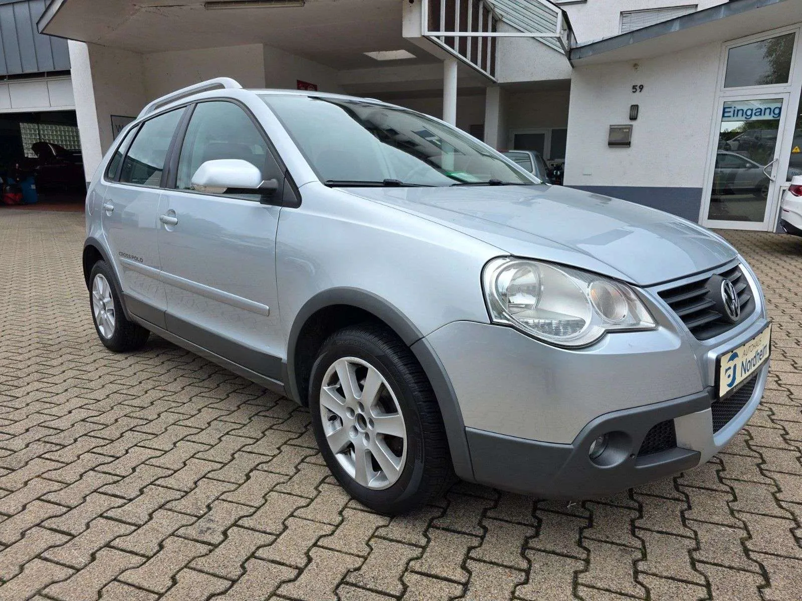 Volkswagen Polo 2009 photo 5
