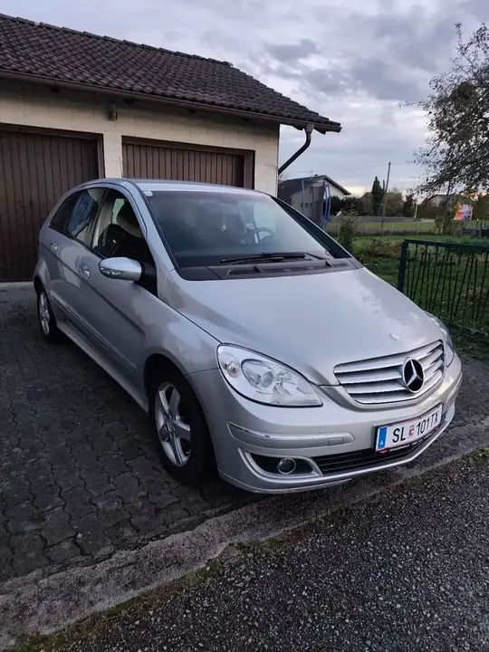 Mercedes-Benz B-Class 2008 photo 3
