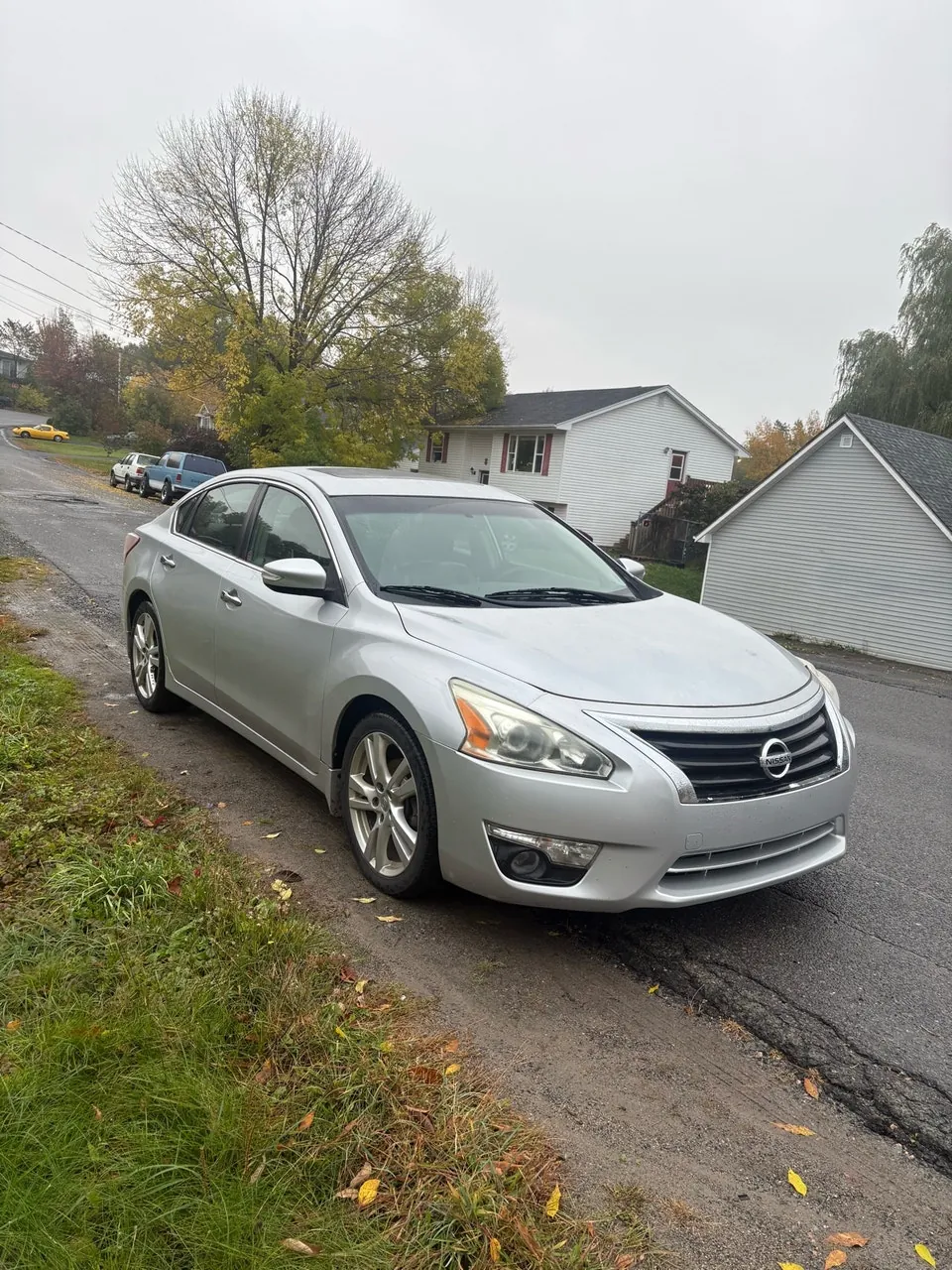 Nissan Altima 2013 photo 2