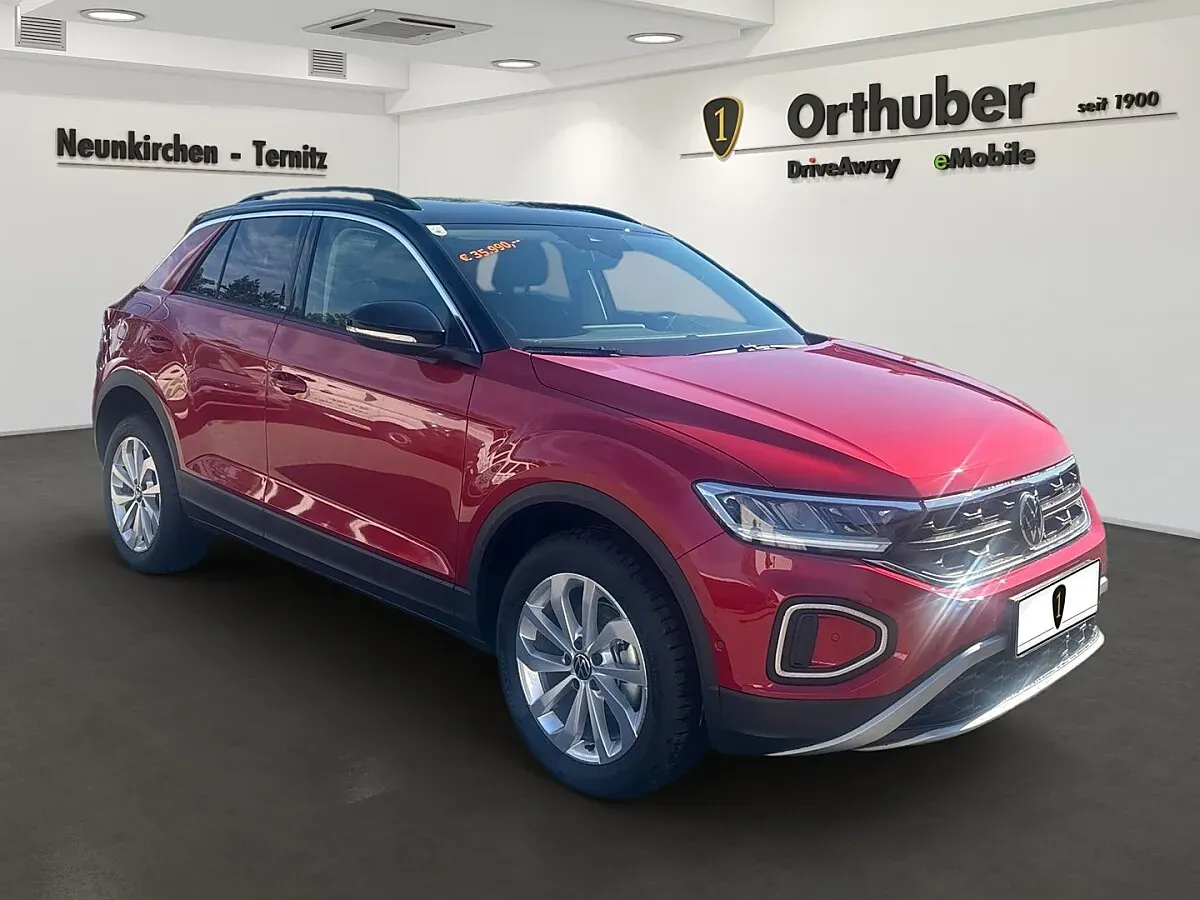 Volkswagen T-Roc 2026 photo 2