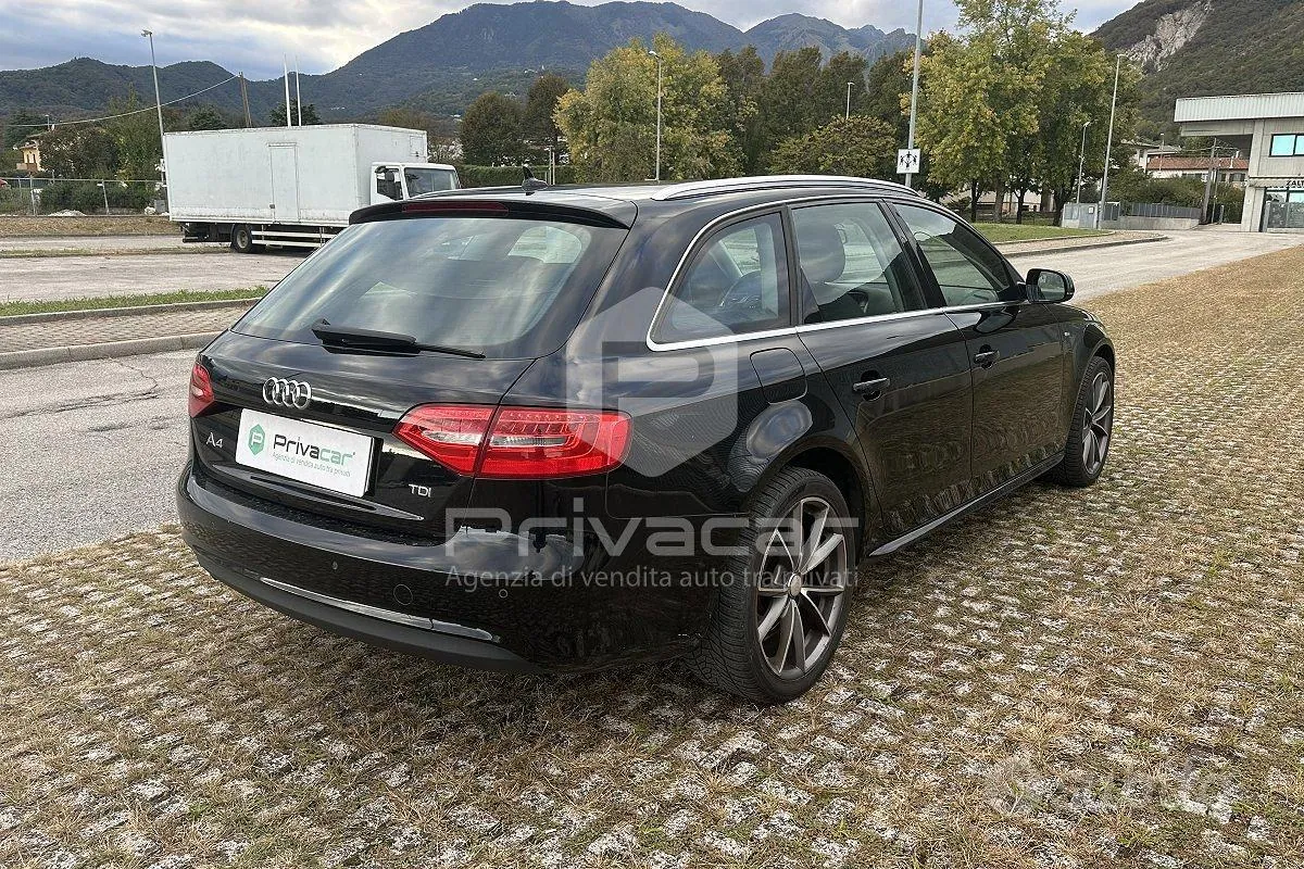 Audi A4 Avant 2012 photo 5