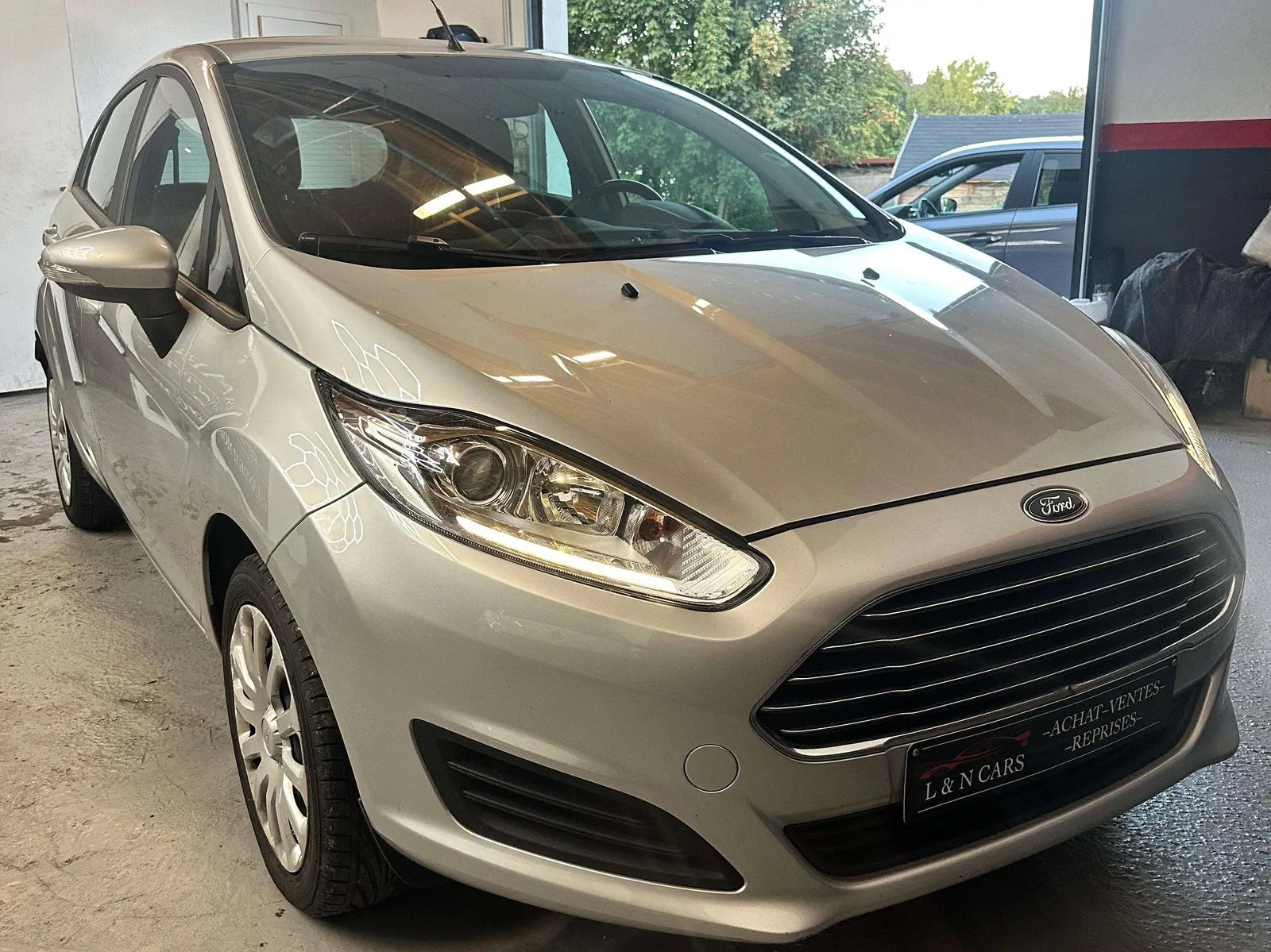 Ford Fiesta 2015 photo 4