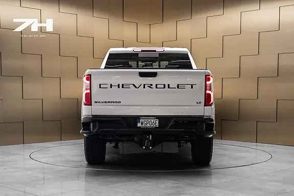 Chevrolet Silverado Ev 2026 photo 3