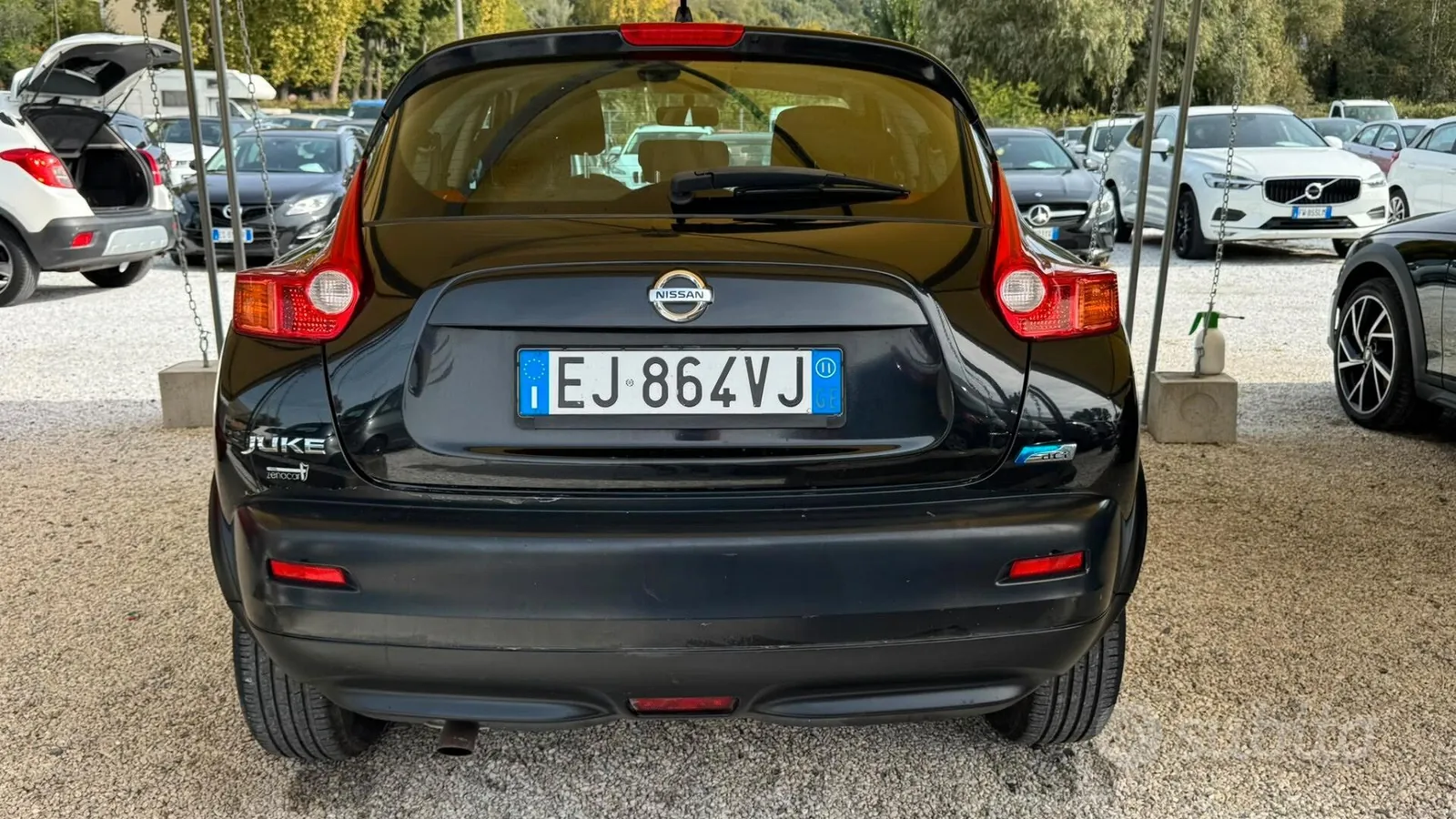 Nissan Juke 2011 photo 3