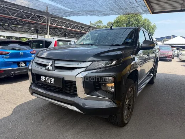 Mitsubishi Triton