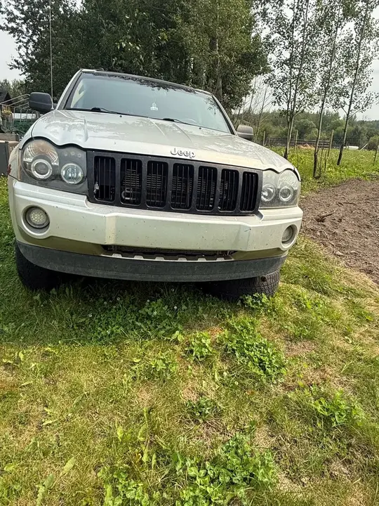 Jeep Grand Cherokee 2005 photo 3