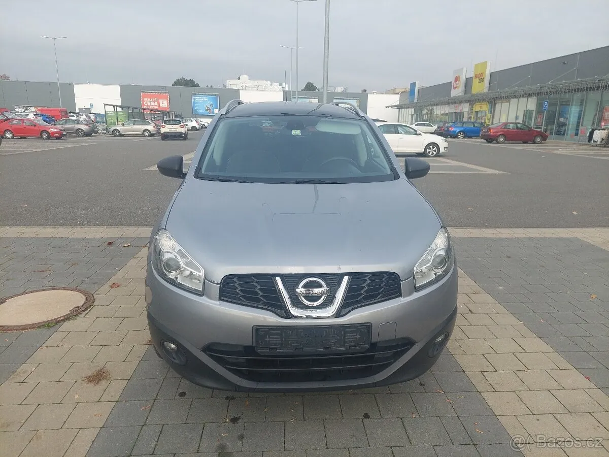 Nissan Qashqai 2011 photo 2