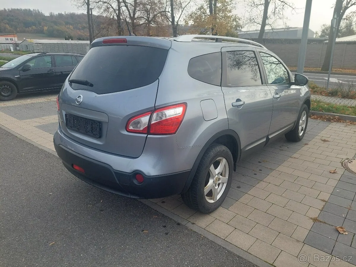 Nissan Qashqai 2011 photo 4