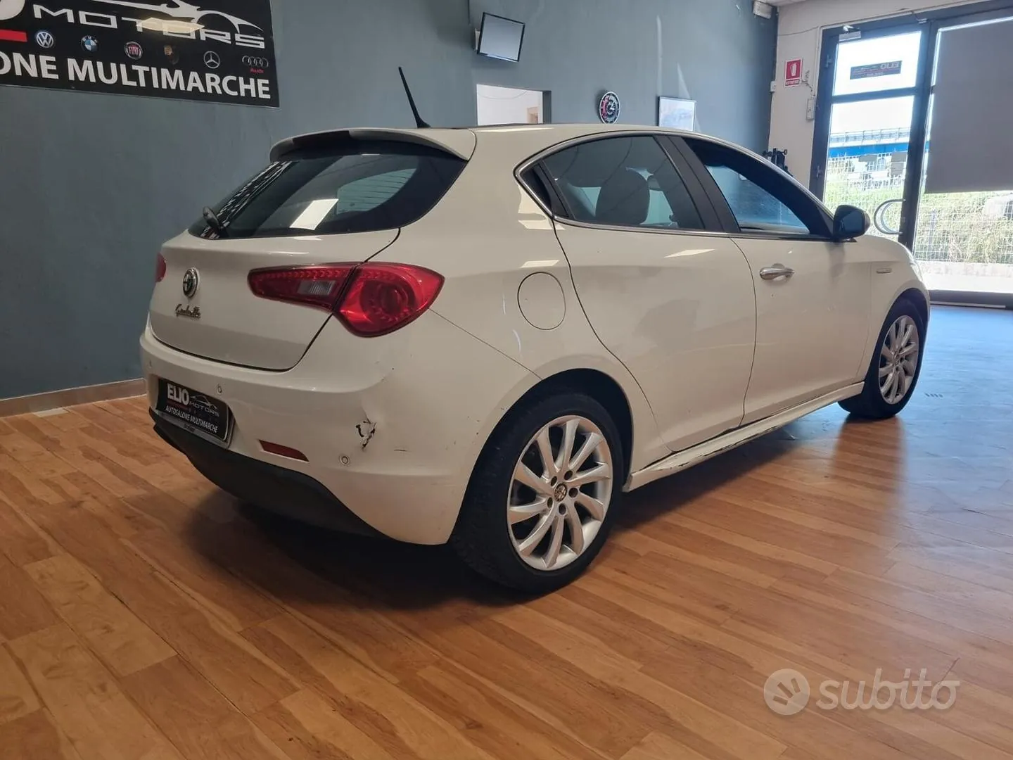 Alfa Romeo Giulietta 2010 photo 2
