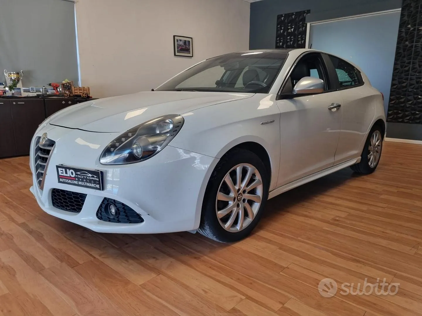 Alfa Romeo Giulietta 2010 photo 5
