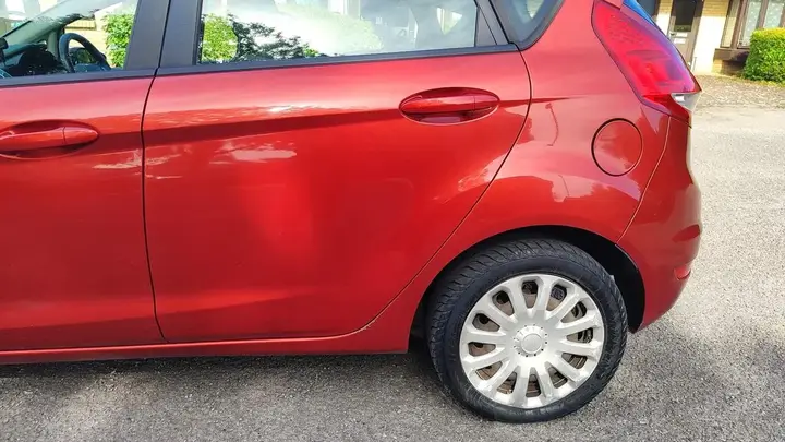 Ford Fiesta 2009 photo 3