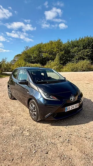 Toyota Aygo 2015 photo 2
