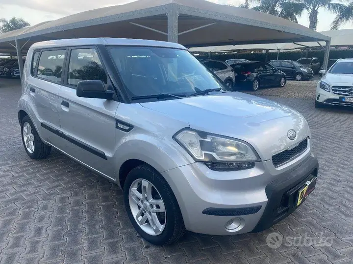 Kia Soul 2010 photo 2