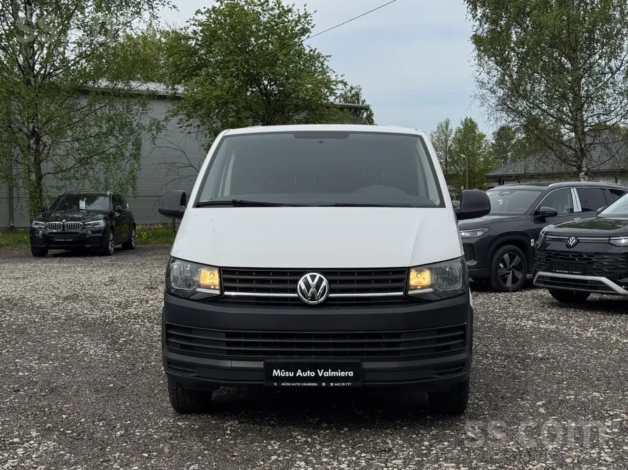 Volkswagen Transporter 2017 photo 2