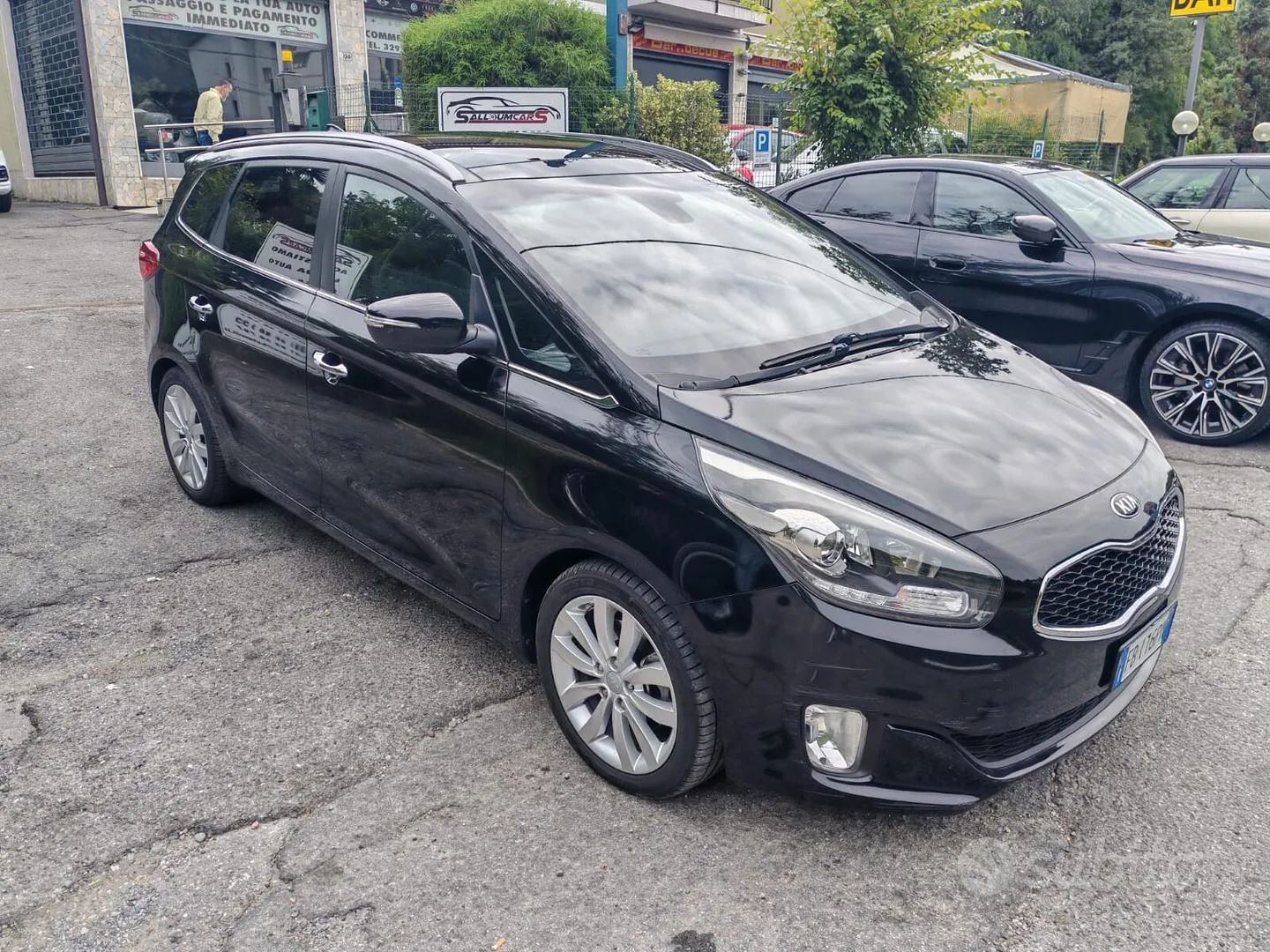 Kia Carens 2016 photo 4