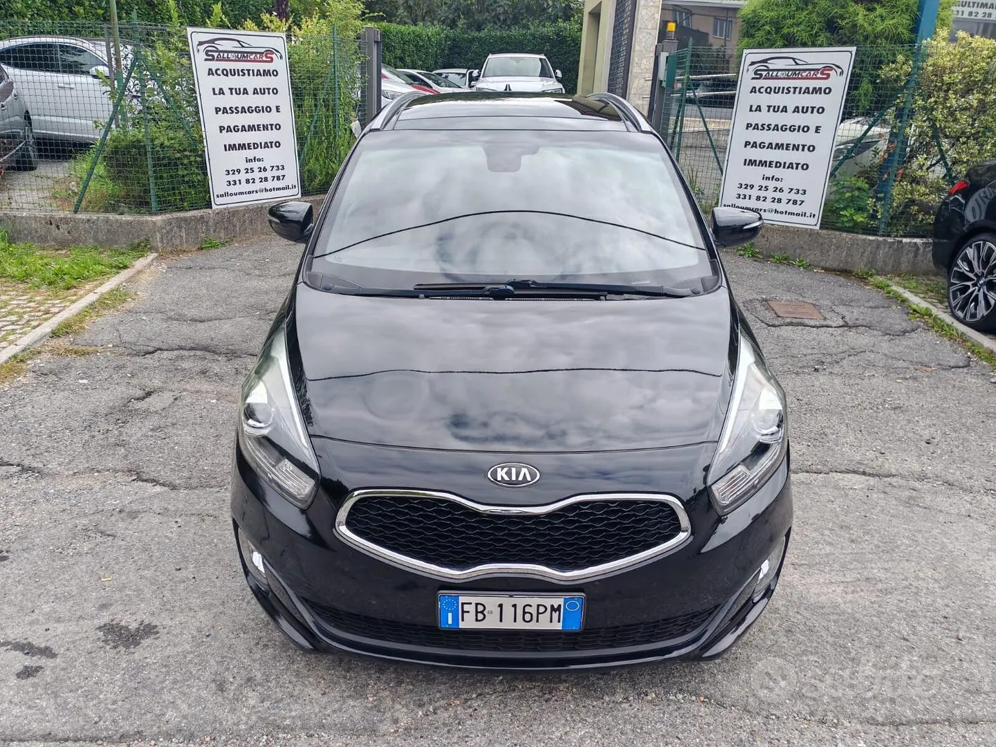 Kia Carens 2016 photo 2