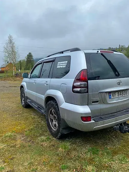 Toyota Land Cruiser 2003 photo 4