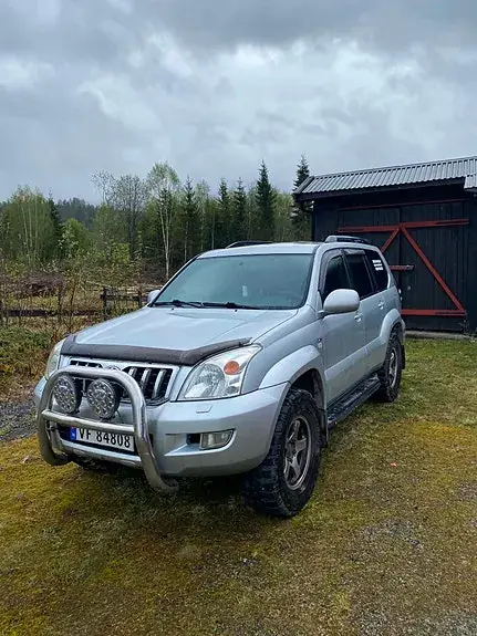 Toyota Land Cruiser 2003 photo 2