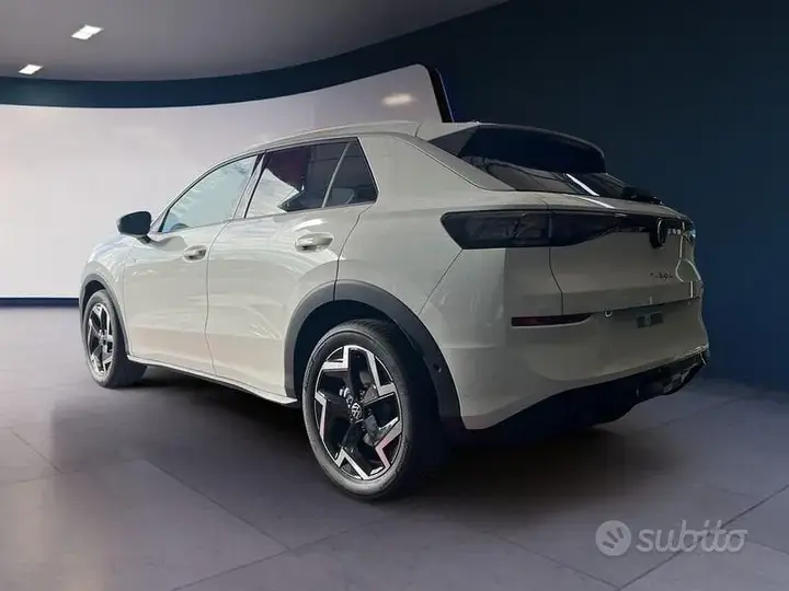 Volkswagen T-Roc 2026 photo 5
