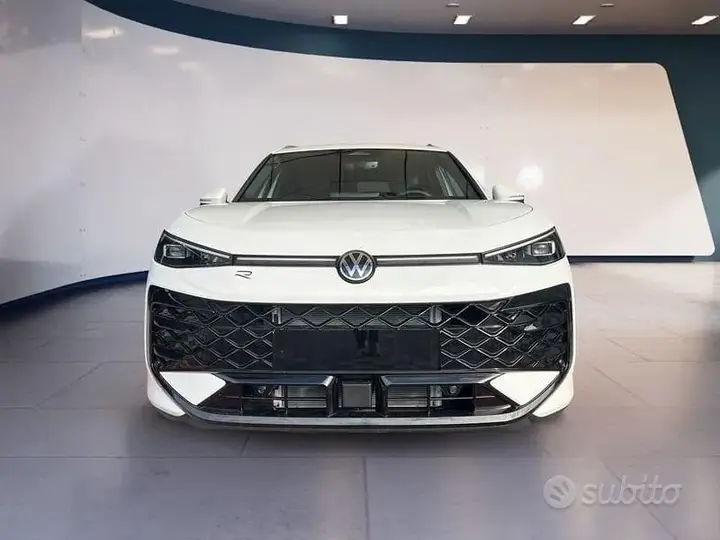 Volkswagen T-Roc 2026 photo 2