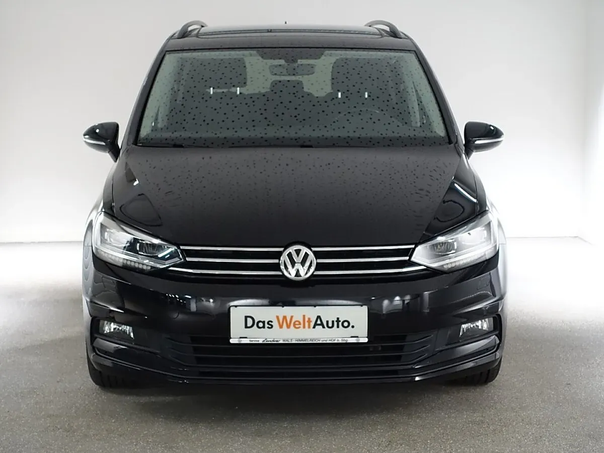 Volkswagen Touran 2019 photo 2