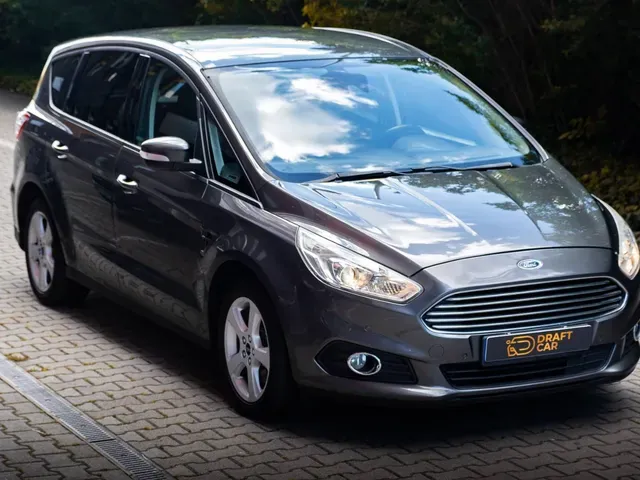Ford S-Max 2016 photo 4